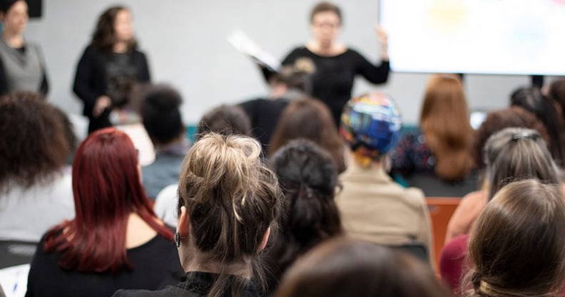 Présentation dans un salle de réunion